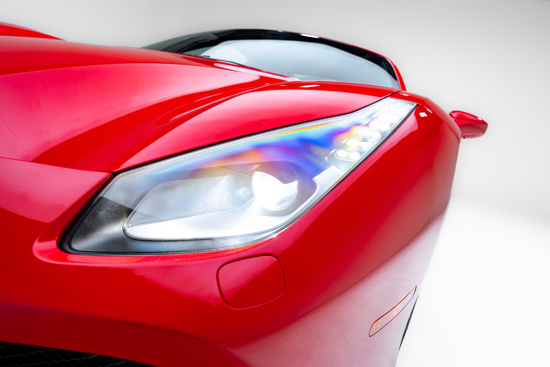 Used 2018 Ferrari 488 GTB image 12