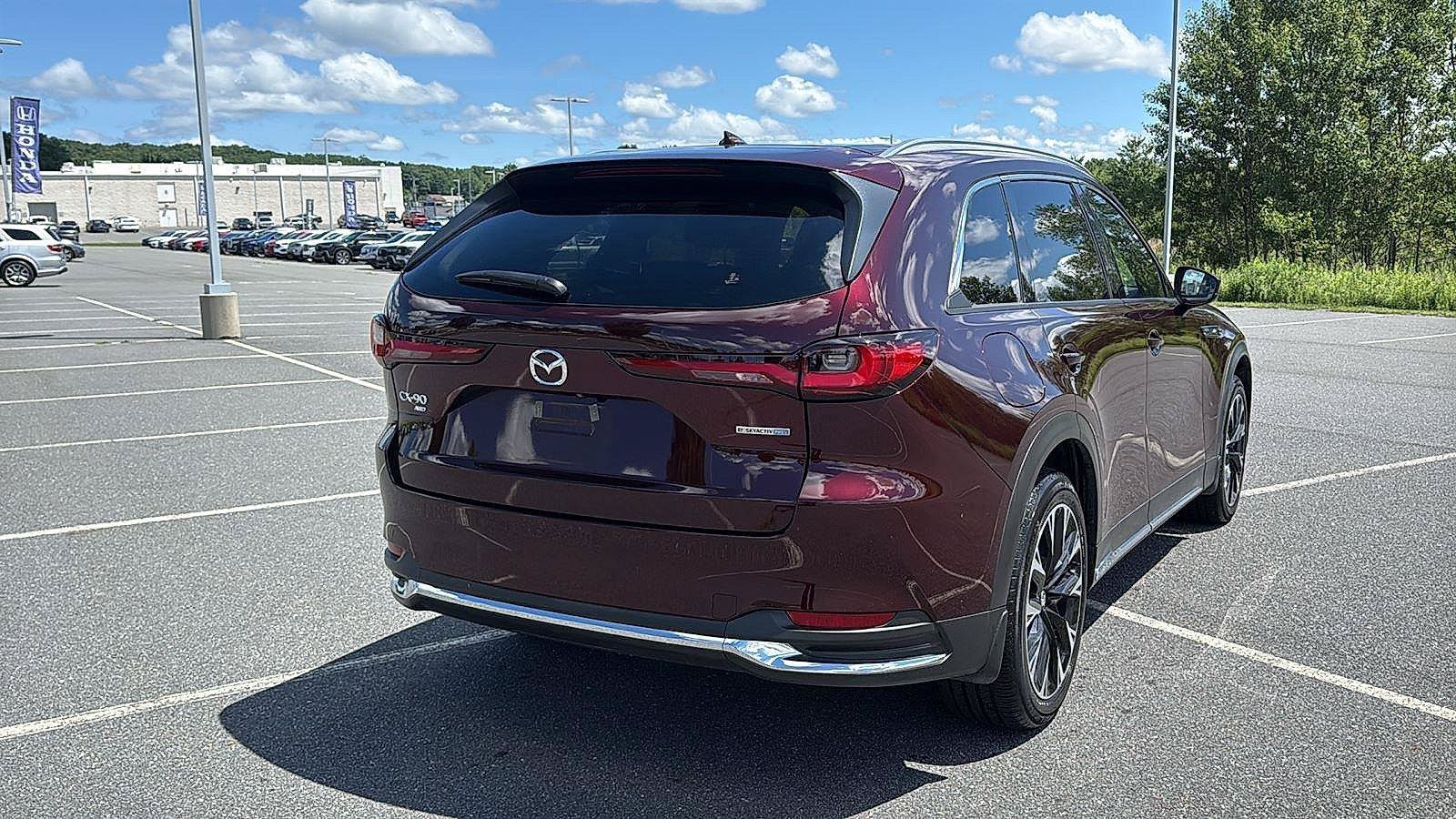 Certified 2025 MAZDA CX-90 Plug-In Hybrid w/ Premium Plus AWD/4WD image 7