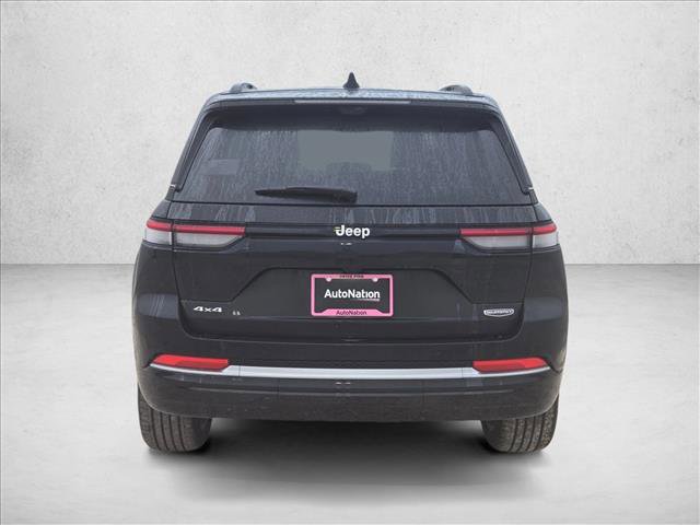 New 2026 Jeep Grand Cherokee Summit image 8