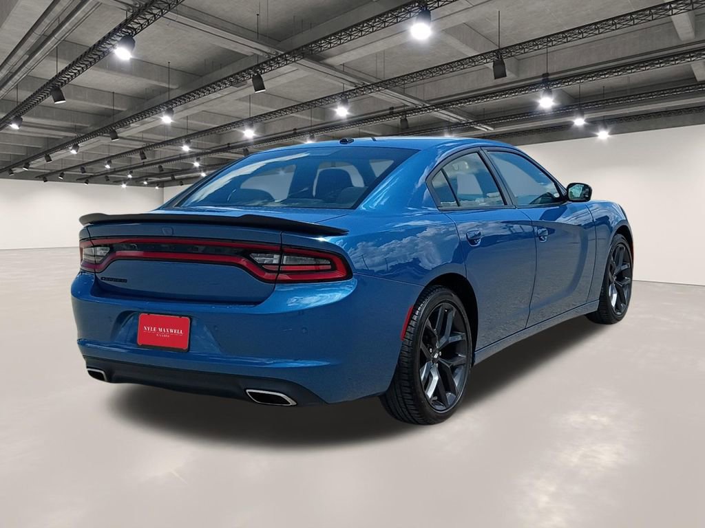 Used 2022 Dodge Charger SXT w/ Blacktop Package RWD image 16