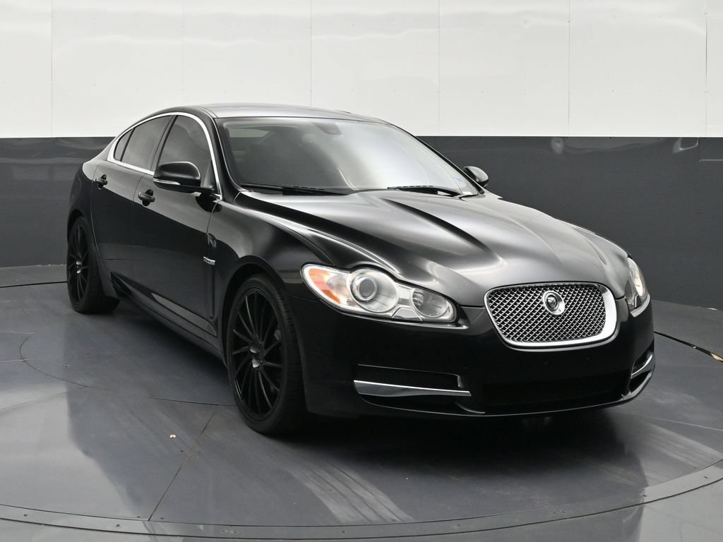 Used 2011 Jaguar XF Premium RWD image 7