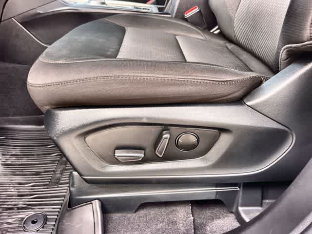 Used 2023 Ford Explorer XLT RWD image 31