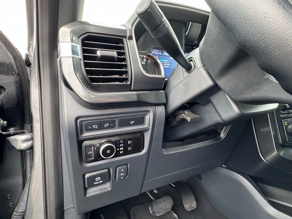 Used 2023 Ford F150 XLT w/ Equipment Group 302A High image 25