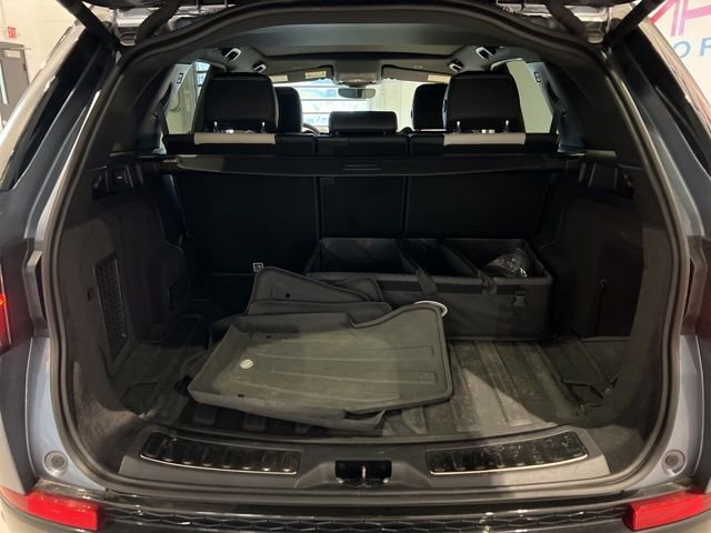 Used 2022 Land Rover Discovery Sport SE R-Dynamic image 27