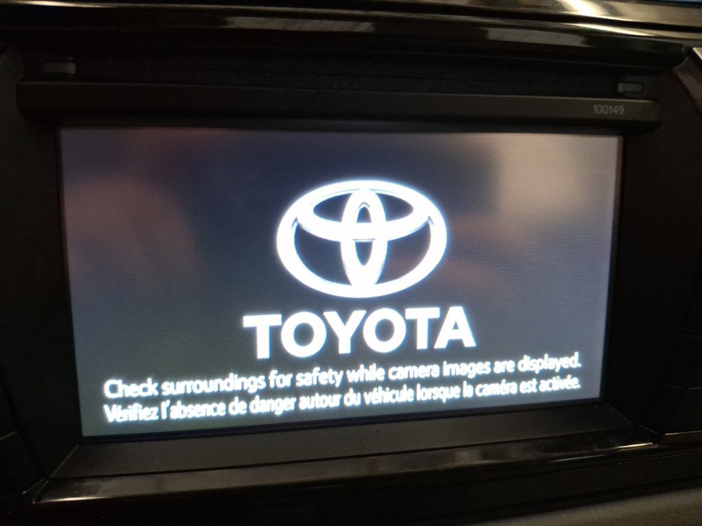 Used 2014 Toyota Corolla LE FWD image 23
