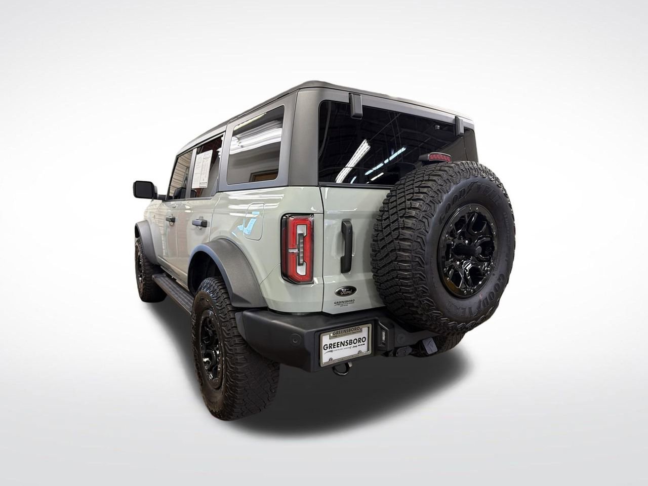 Used 2023 Ford Bronco Wildtrak AWD/4WD image 3