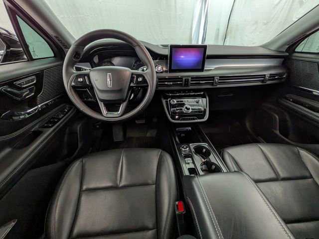 Certified 2022 Lincoln Corsair AWD w/ Equipment Group 101A image 12