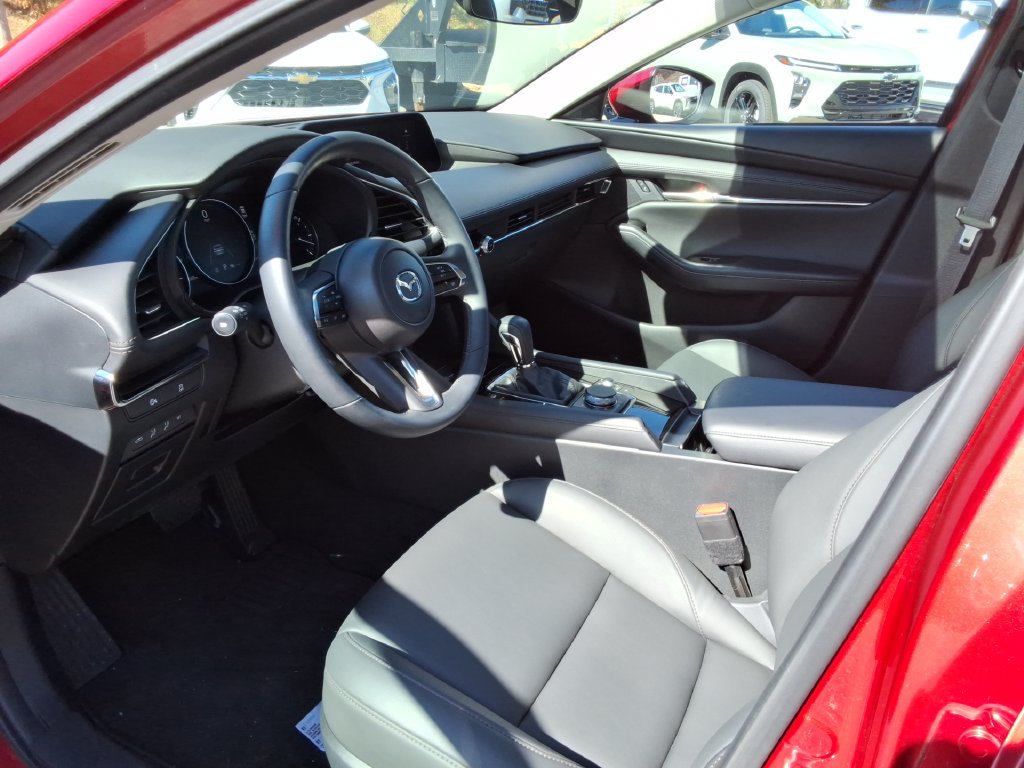 Used 2025 MAZDA MAZDA3 s FWD image 19