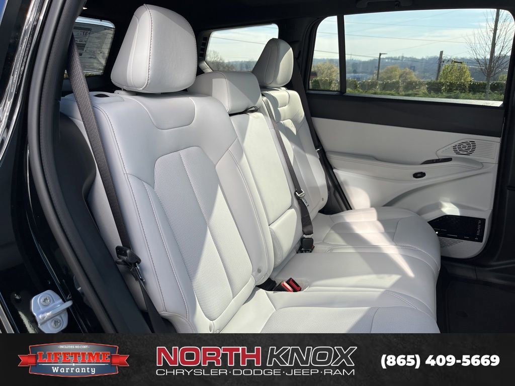 New 2026 Jeep Cherokee Limited image 23