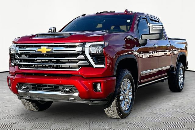 Used 2024 Chevrolet Silverado 2500 High Country w/ High Country Premium Package image 3