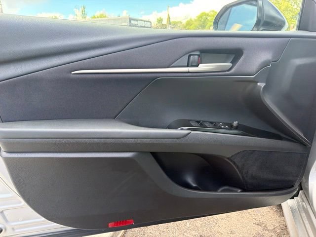 Used 2025 Toyota Camry LE w/ Convenience Package AWD/4WD image 19