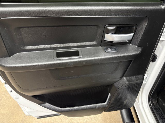 Used 2019 RAM 5500 Tradesman w/ Safety Group AWD/4WD image 32