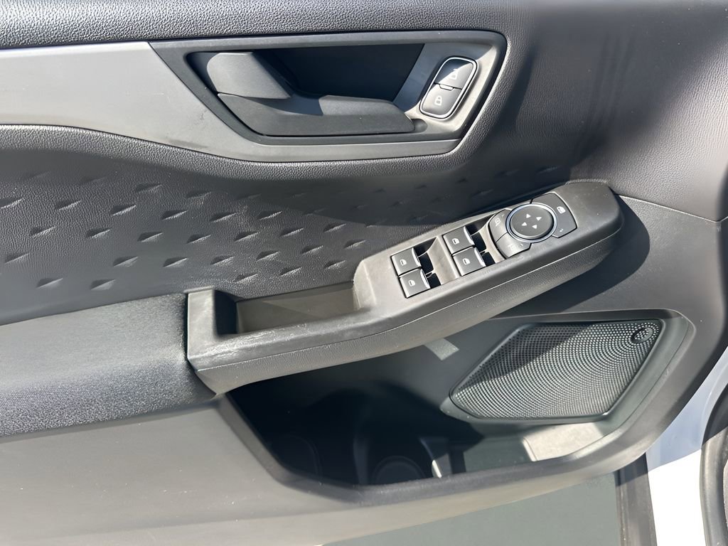 Used 2020 Ford Escape S image 23