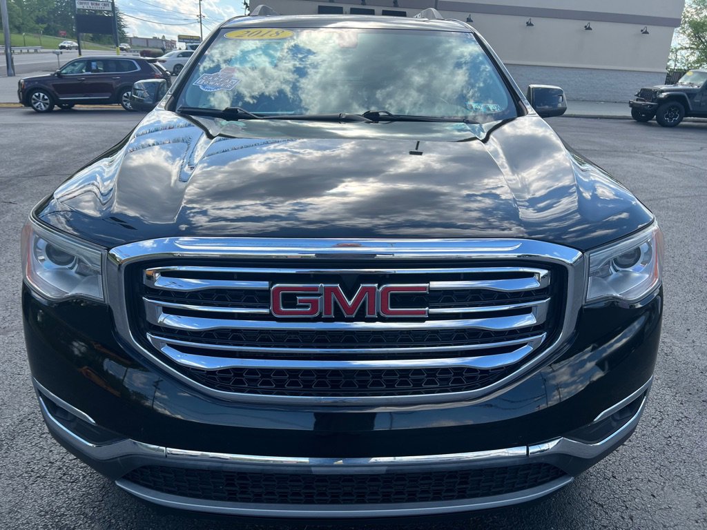 Used 2018 GMC Acadia SLT w/ LPO, Floor Liner Package AWD/4WD image 3