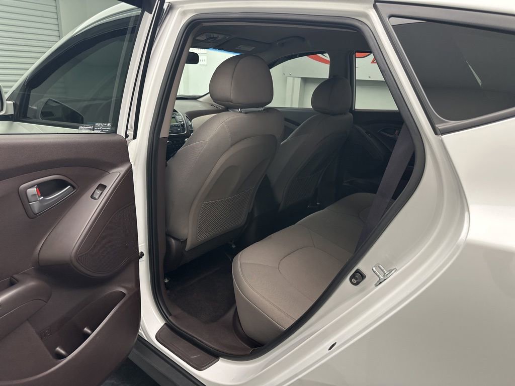 Used 2015 Hyundai Tucson GLS AWD/4WD image 6