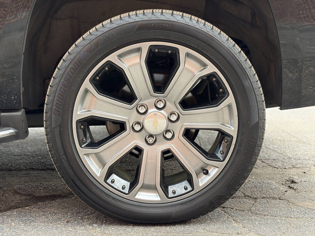 Used 2018 Chevrolet Tahoe Premier AWD/4WD image 11