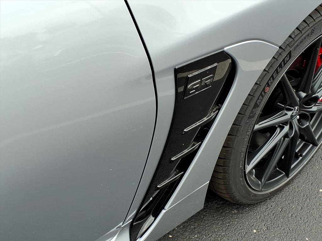 New 2025 Toyota GR86 Premium w/ Performance Package image 17