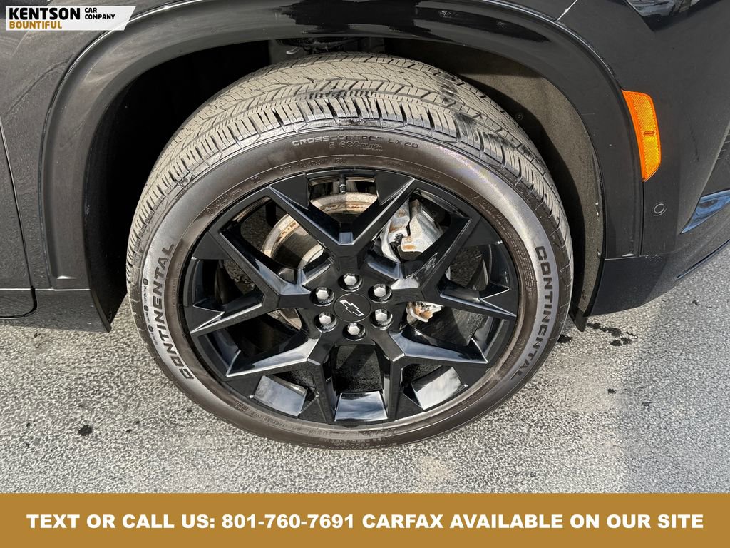 Used 2024 Chevrolet Traverse RS image 14
