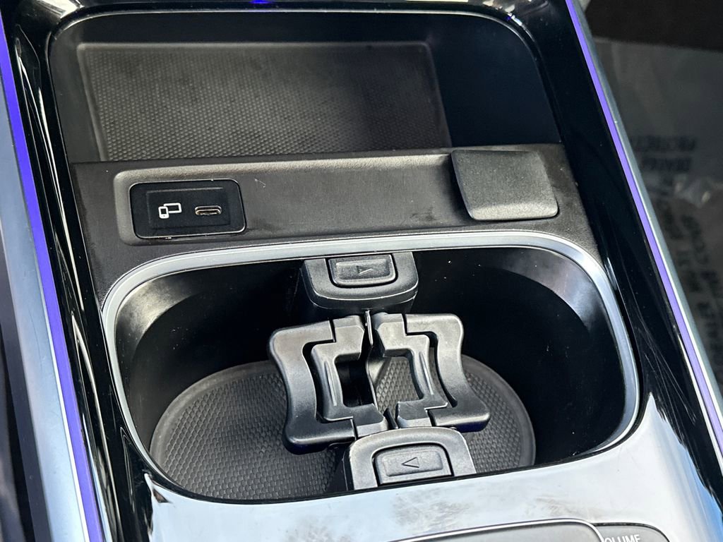 Used 2023 Mercedes-Benz GLB 250 4MATIC image 33