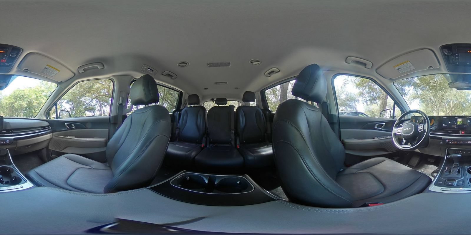 Used 2026 Kia Carnival FWD image 42