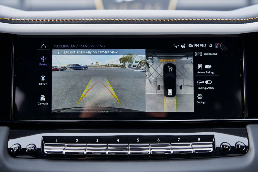 Used 2026 Rolls-Royce Cullinan AWD/4WD image 82