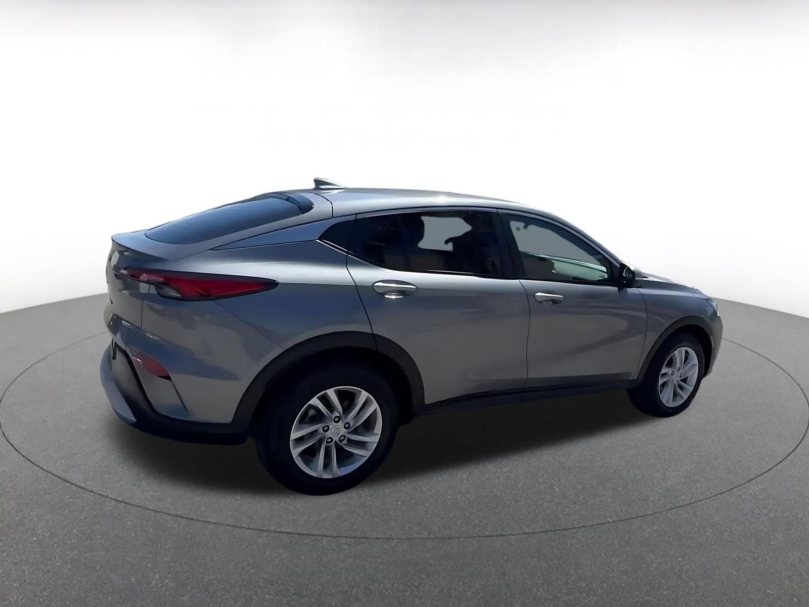 Used 2025 Buick Envista Preferred image 15