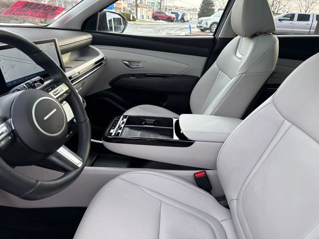 Certified 2025 Hyundai Tucson Limited image 14
