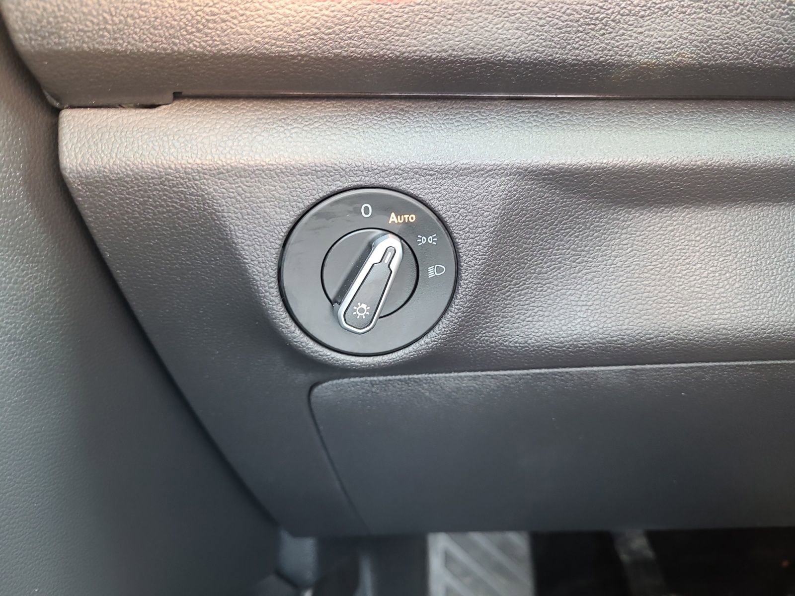 Used 2021 Volkswagen Jetta S image 27