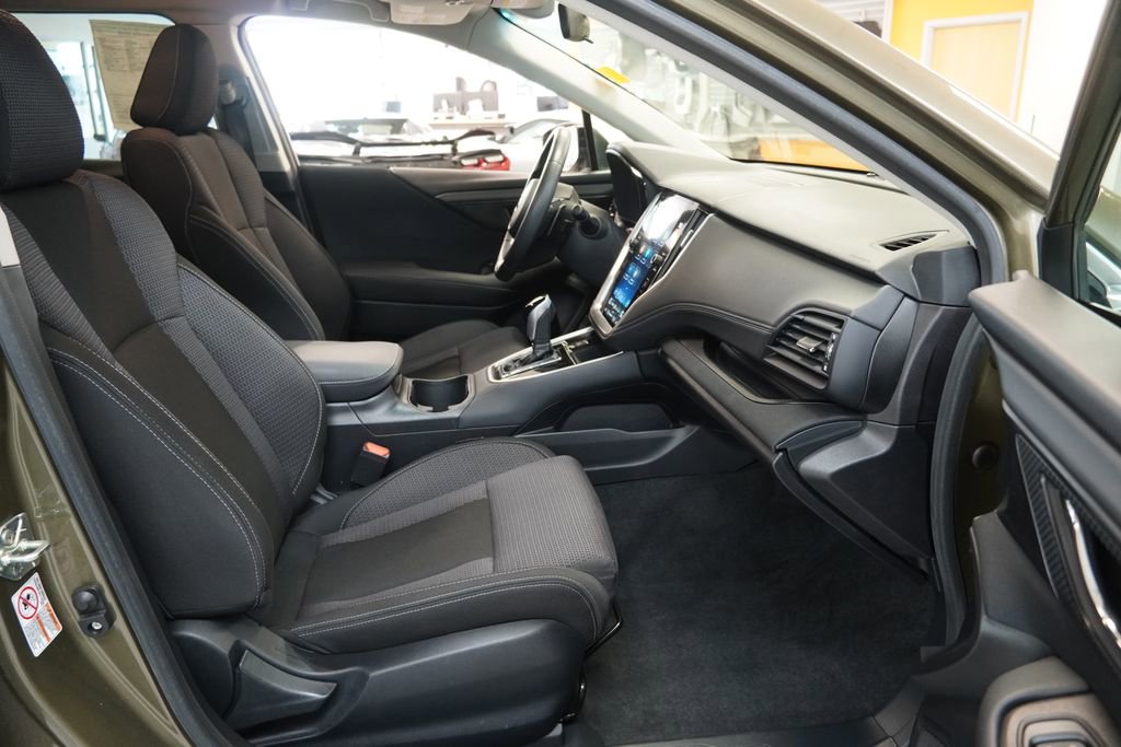 Used 2020 Subaru Outback Premium AWD/4WD image 35