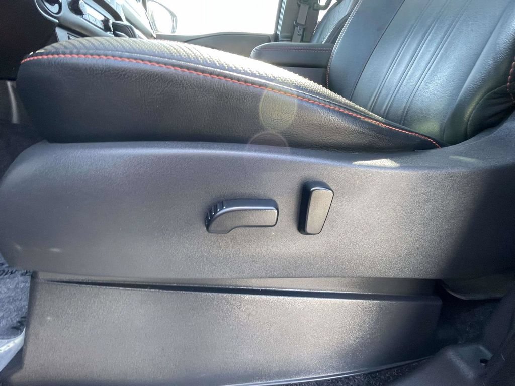 Used 2023 Nissan Frontier PRO-4X w/ Pro-4X Premium Package AWD/4WD image 18