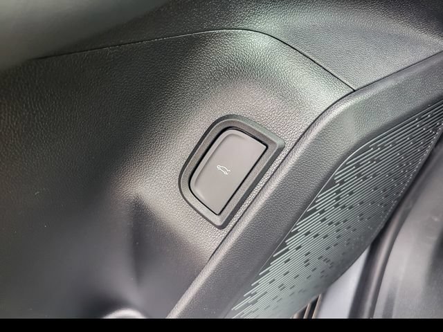 New 2027 GMC Terrain Elevation w/ Elevation Premium Package FWD image 18