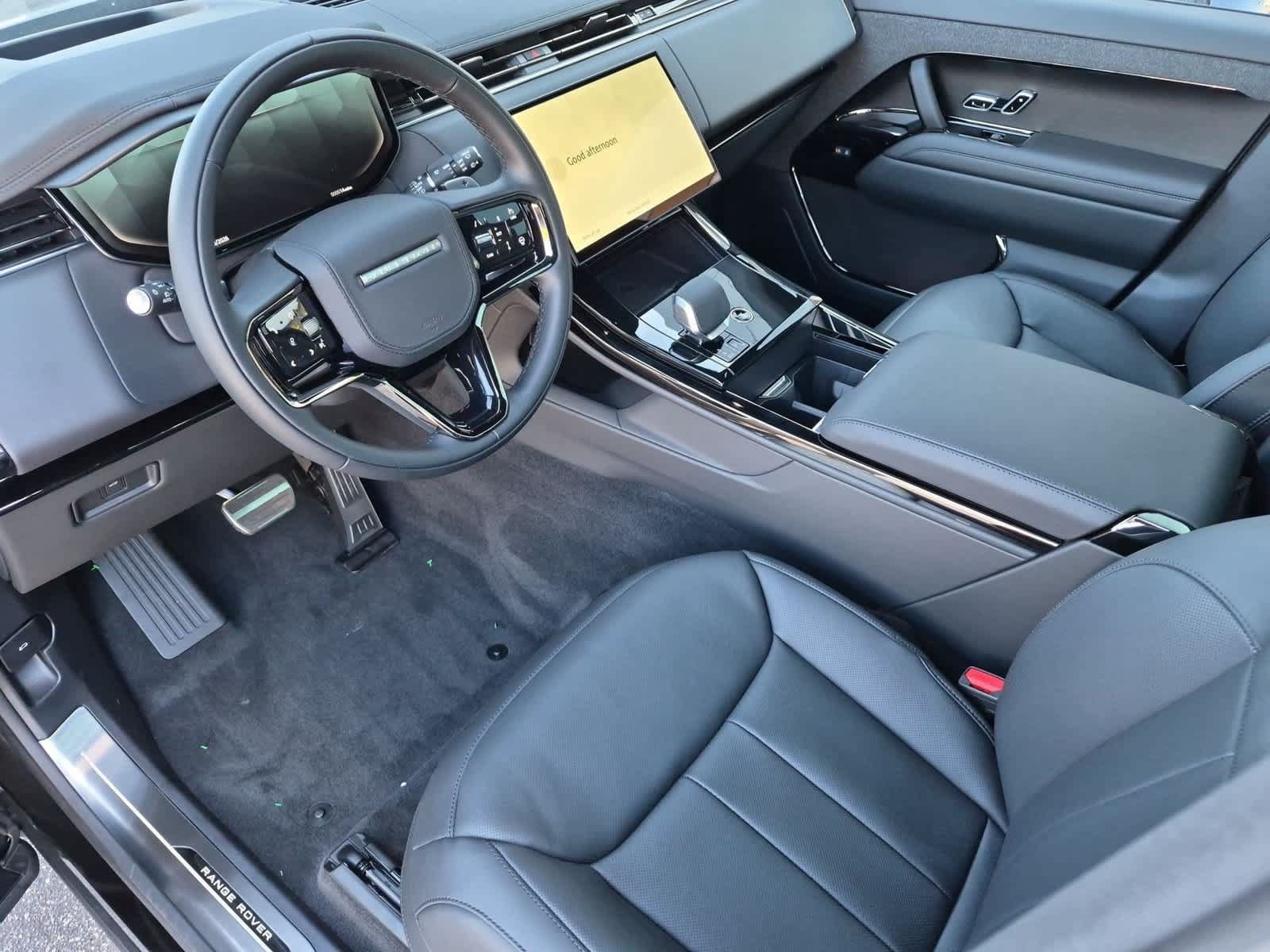 New 2027 Land Rover Range Rover Sport Dynamic SE AWD/4WD image 2