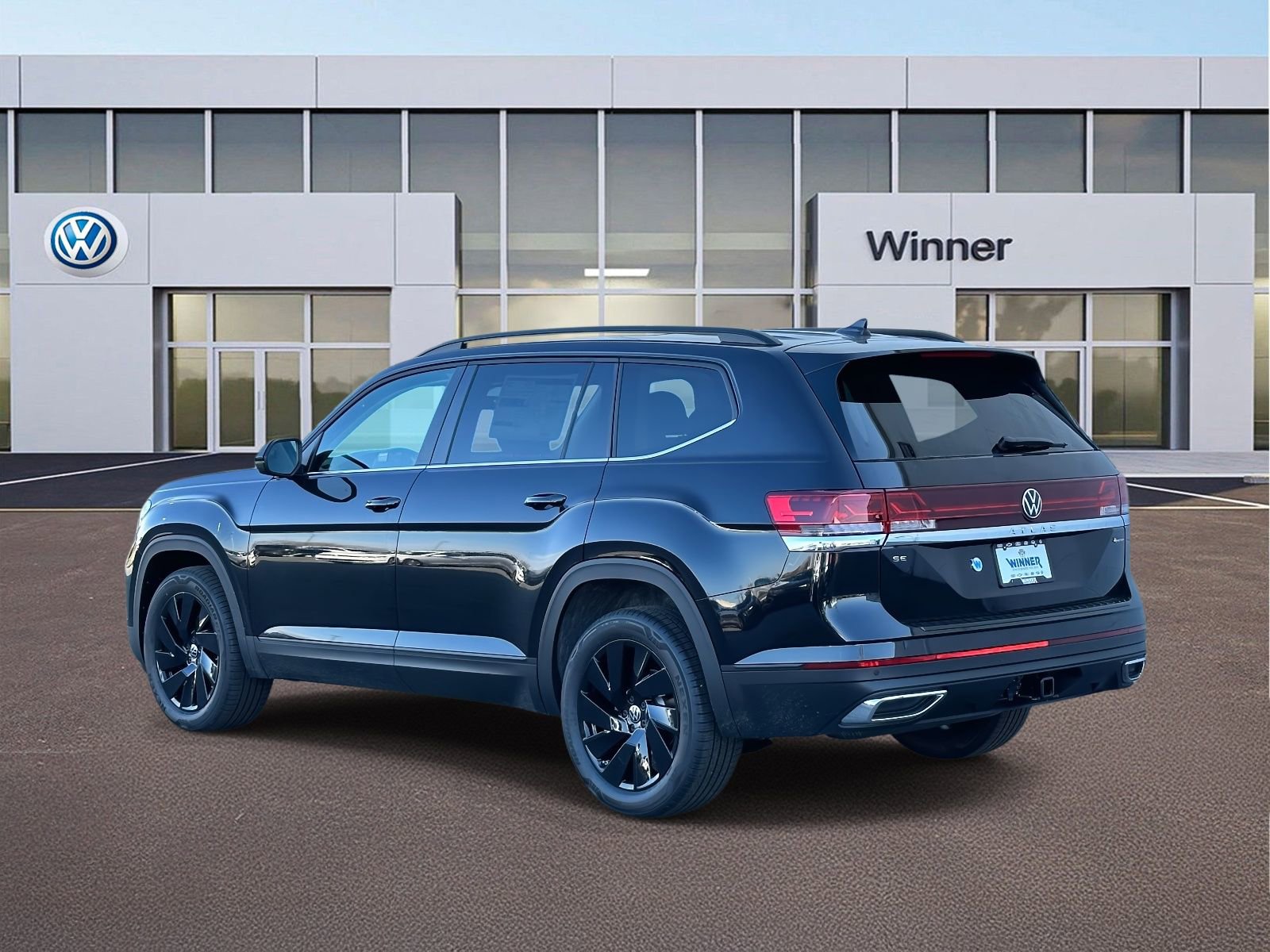 New 2026 Volkswagen Atlas SE image 3