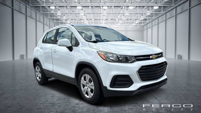 Used 2017 Chevrolet Trax LS w/ LPO, Cargo Package FWD image 7