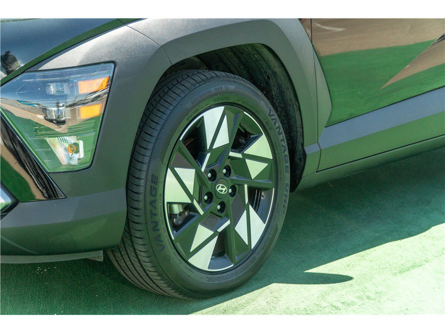 Used 2025 Hyundai Kona SEL FWD image 22