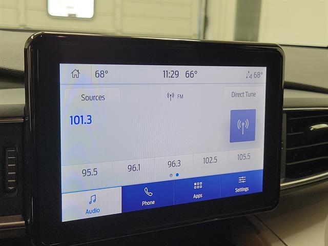 Used 2023 Ford Explorer XLT w/ Equipment Group 202A image 27