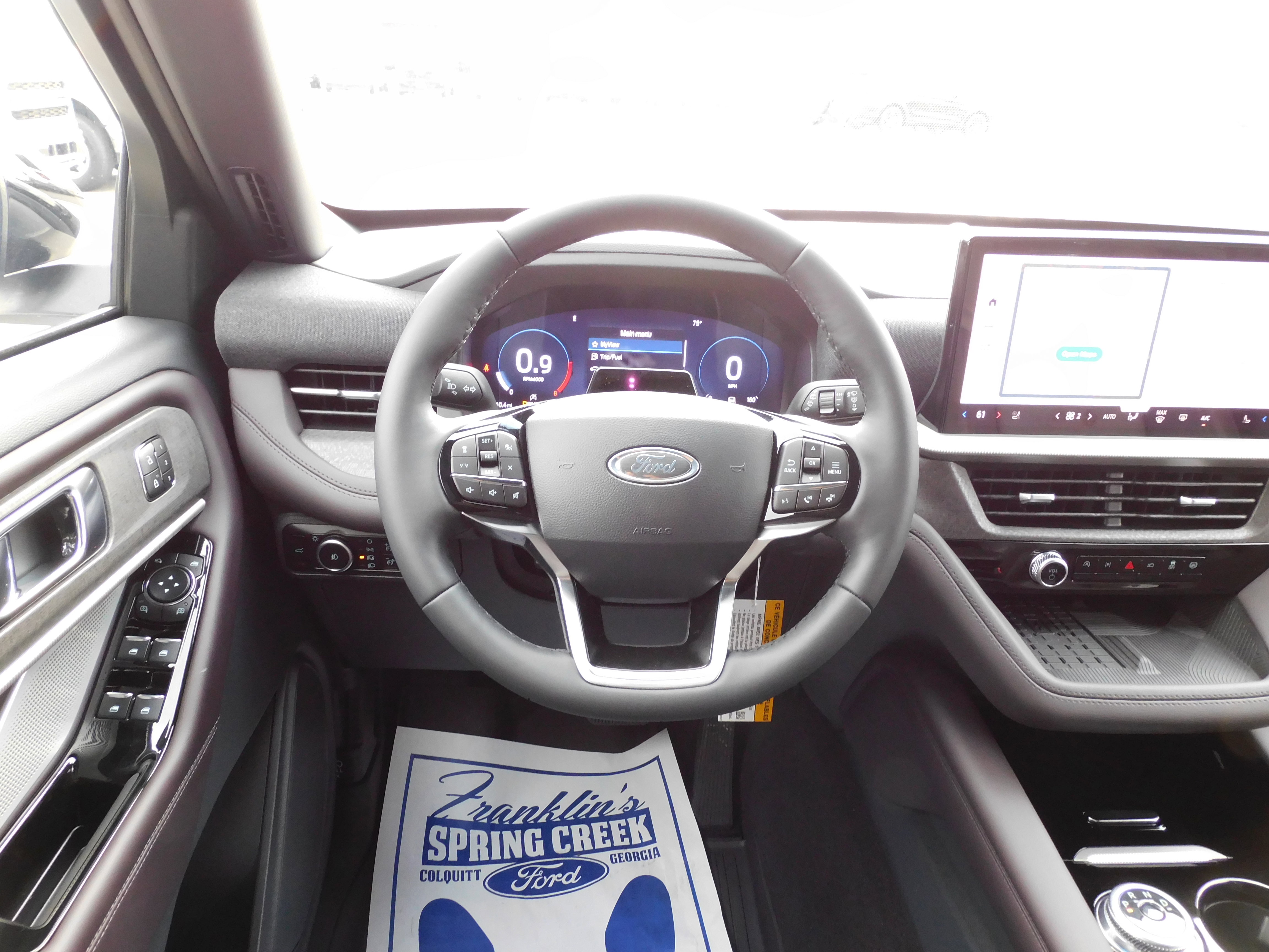 New 2025 Ford Explorer Platinum image 18