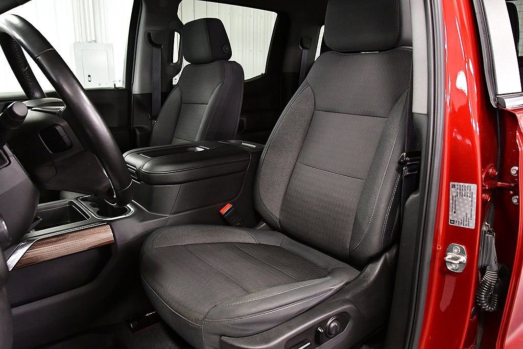 Used 2019 Chevrolet Silverado 1500 RST image 31