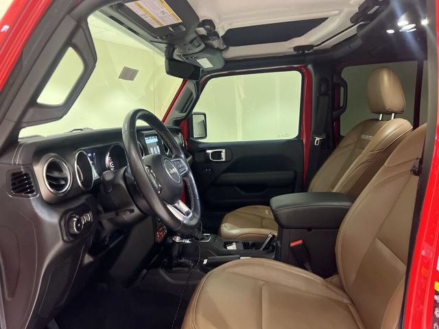 Used 2022 Jeep Wrangler Unlimited Rubicon w/ LED Lighting Group AWD/4WD image 18