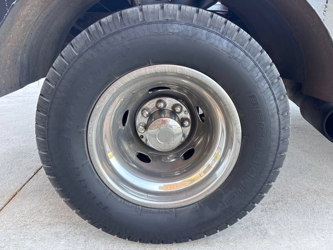 Used 1999 Ford F250 XL AWD/4WD image 29