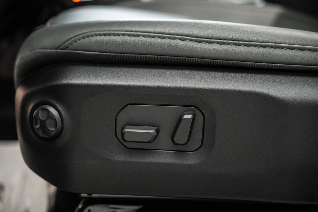 New 2026 Jeep Gladiator Mojave AWD/4WD image 36