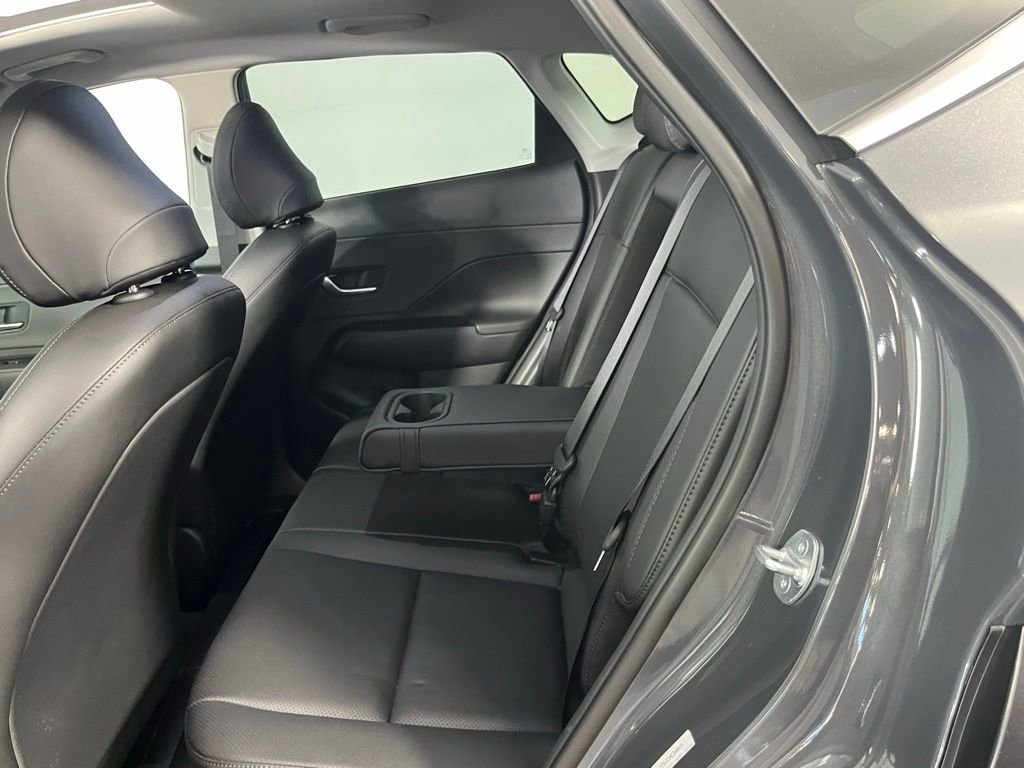 Used 2025 Hyundai Kona Limited image 30