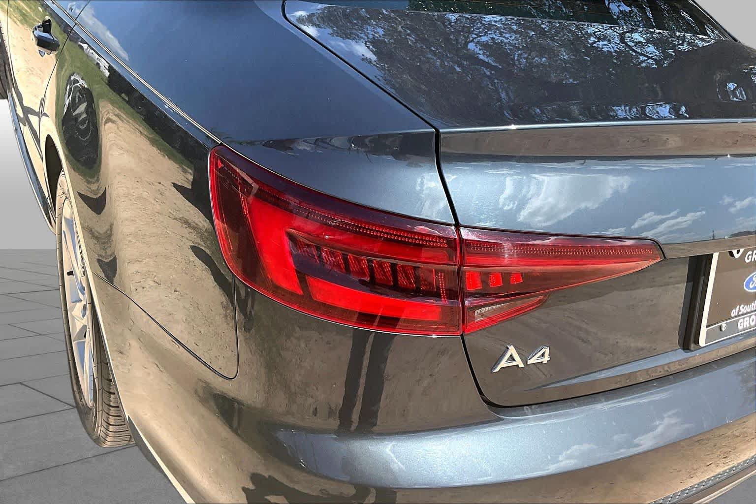 Used 2018 Audi A4 2.0T Ultra Premium w/ Convenience Package FWD image 28