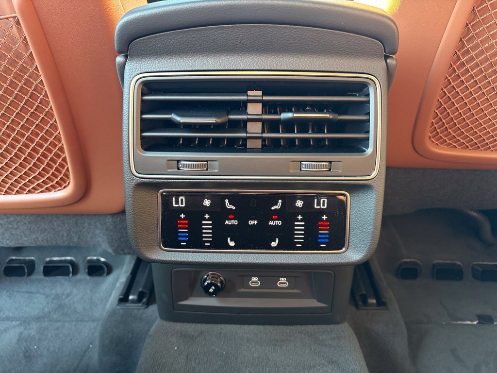 New 2027 Audi Q8 Premium Plus AWD/4WD image 33