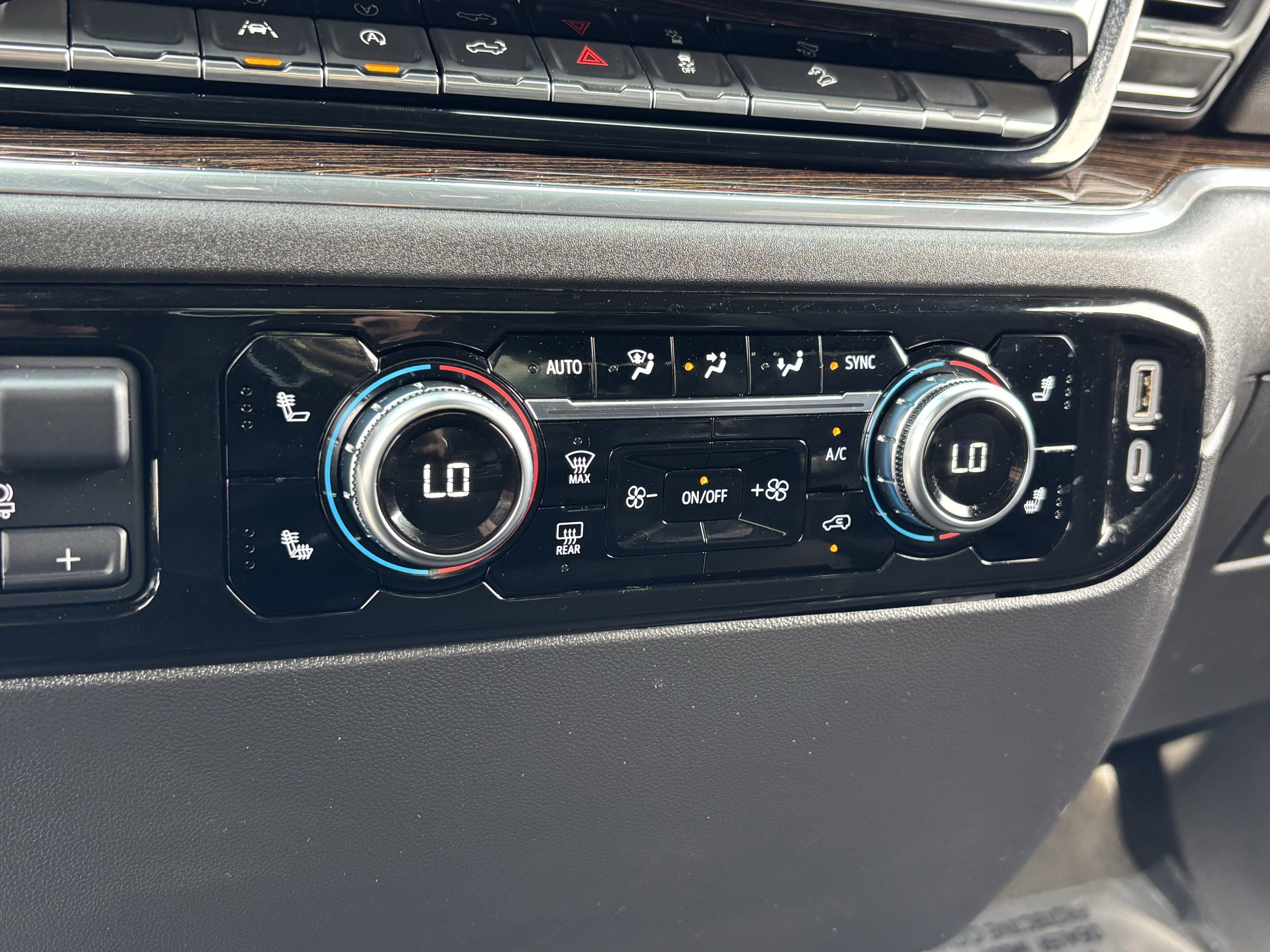 Used 2023 GMC Sierra 1500 SLE image 23