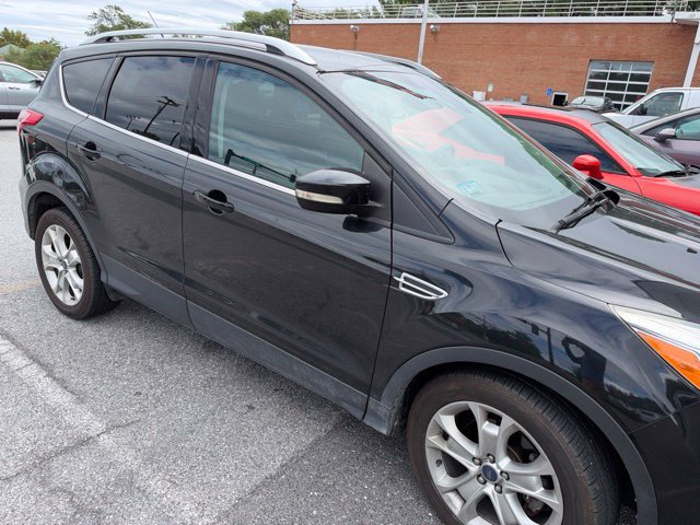 Used 2014 Ford Escape Titanium AWD/4WD image 2