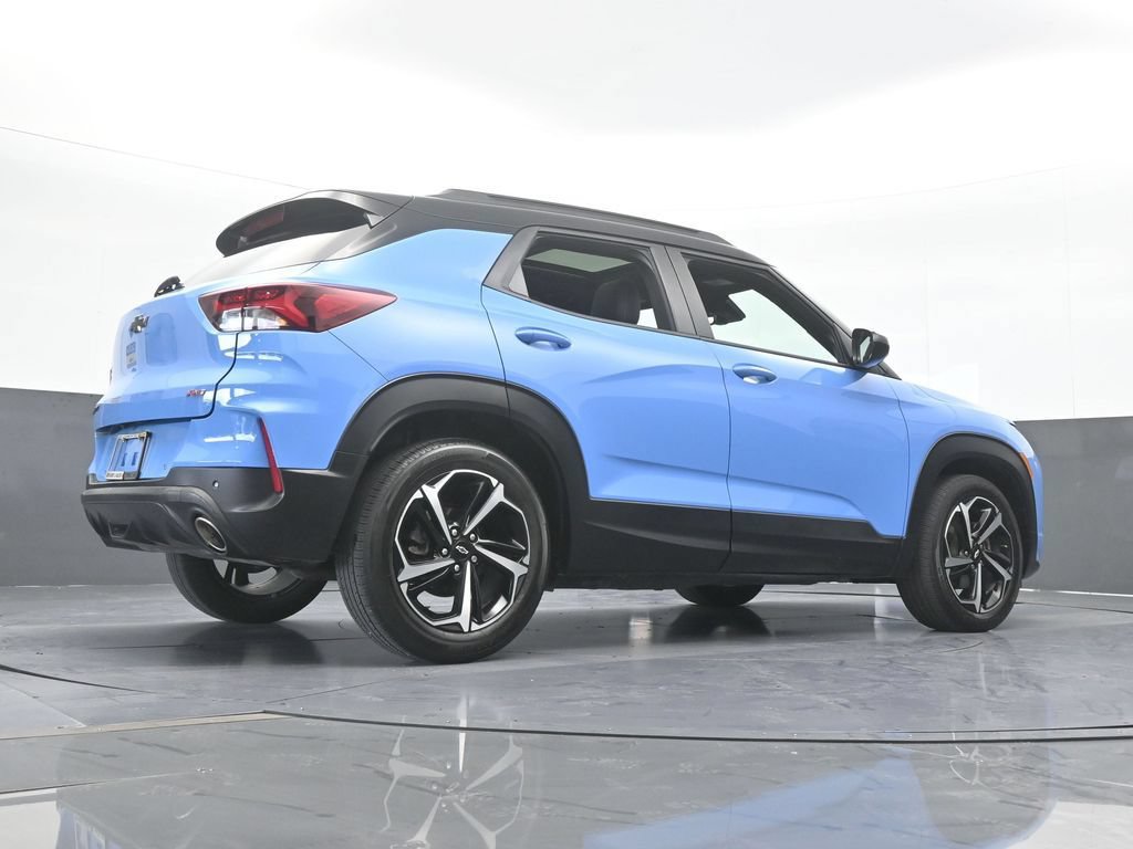 Used 2023 Chevrolet TrailBlazer RS w/ Sun and Liftgate Package FWD image 60