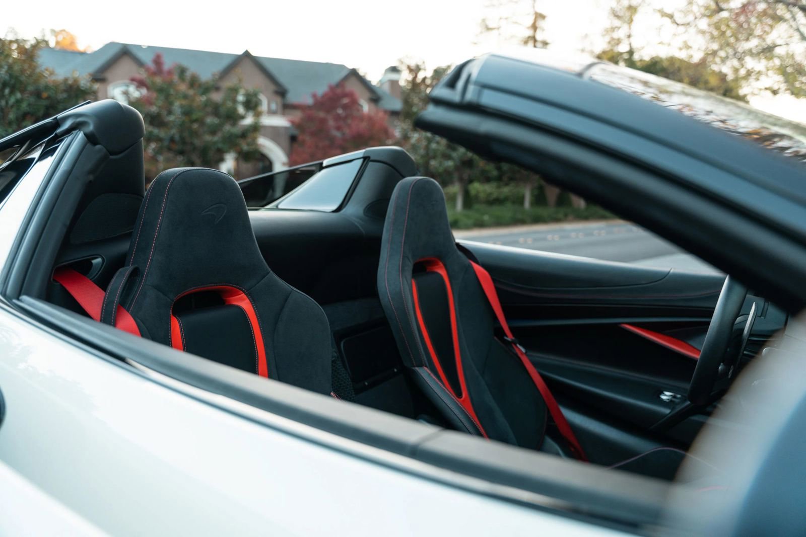 Used 2021 McLaren 720S Spider image 5