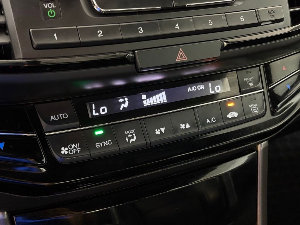 Used 2016 Honda Accord Sport image 24