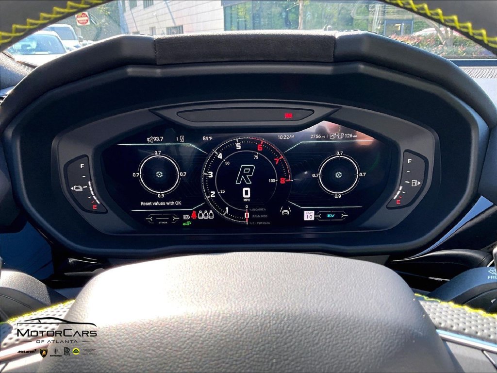 Used 2025 Lamborghini Urus Performante AWD/4WD image 19